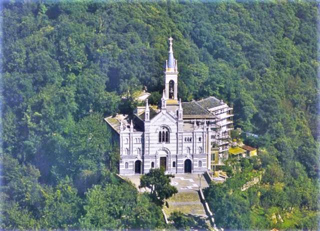 Fronte Del Golf Apartment Rapallo Bagian luar foto