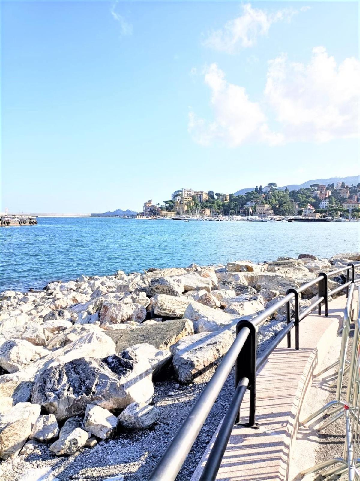 Fronte Del Golf Apartment Rapallo Bagian luar foto
